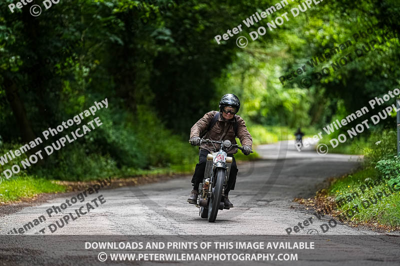 Vintage motorcycle club;eventdigitalimages;no limits trackdays;peter wileman photography;vintage motocycles;vmcc banbury run photographs
